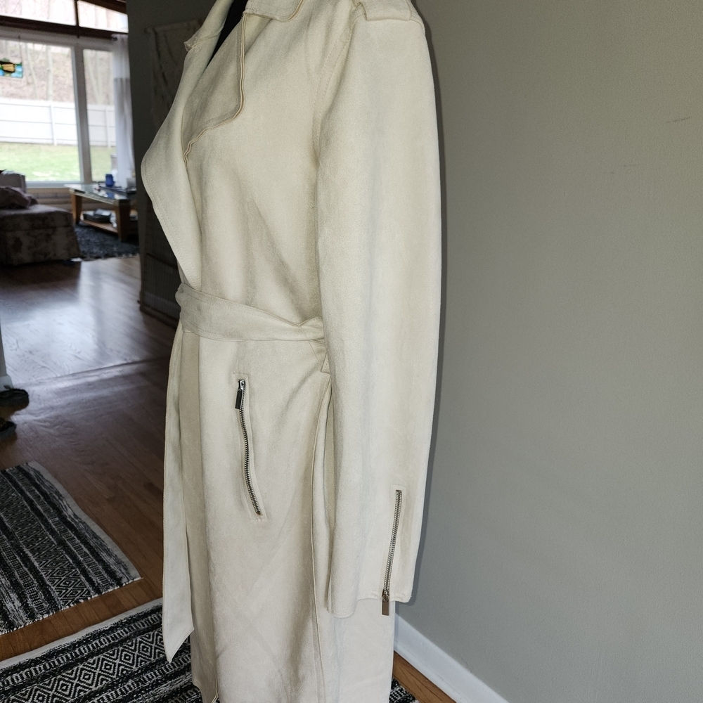 NWT Tahari Faux suede Champagne color Women's Trench Coat - Picture 3 of 8